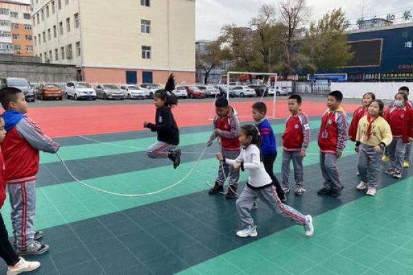 八字跳大绳