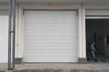 车库门风水_农村堂屋大门用卷闸门好吗