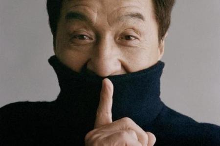 八字眉男生面相