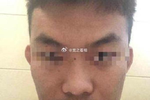八字眉眉尾下垂的男人面相解析