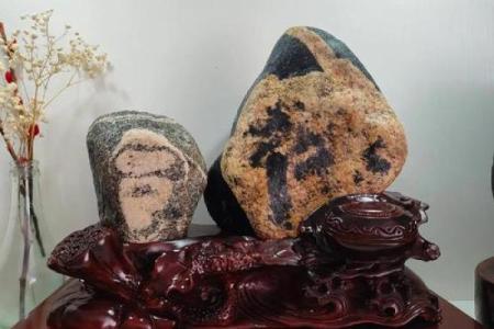 挽回婚姻请和合二仙和月老的区别是很大的