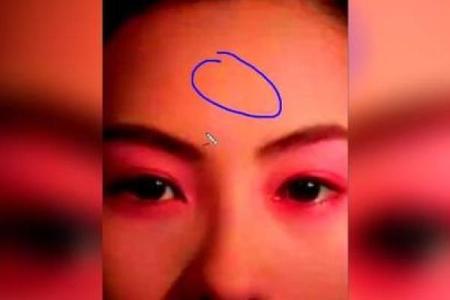 红色的胎记算命