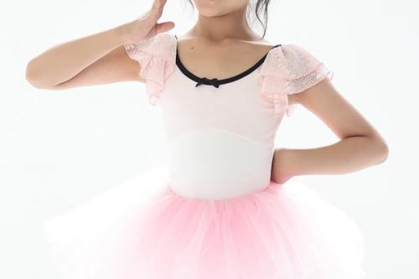 十二星座适合什么样的芭蕾裙儿童穿 十二星座适合什么样的芭蕾裙儿童穿